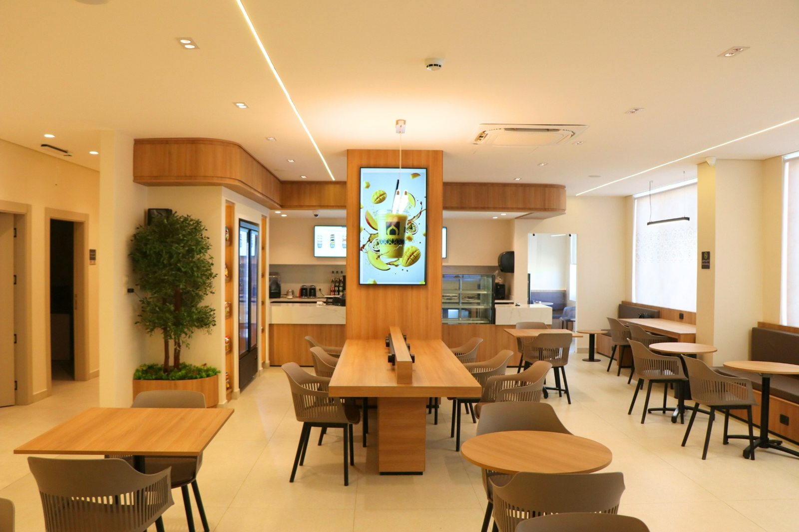 Square Café